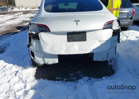 2022 Tesla Model Y Long Range Dual Motor All-Wheel Drive из США, поврежденный, VIN 7SAYGDEE4NA010811